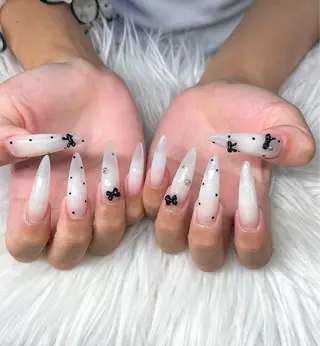 ネイル Lee Nailsのネイルデザイン
