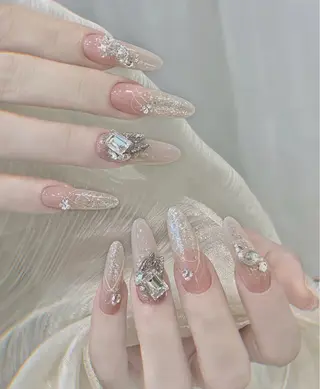 ネイル D-BEAUTY Nailsalonのネイルデザイン