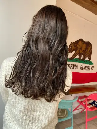 セミロング カラー ヘアアレンジ ❤️カラー得意 🧡松浦睦樹❤️のヘアスタイル