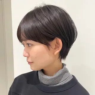 ショート カラー 内大久保 列夏のヘアスタイル