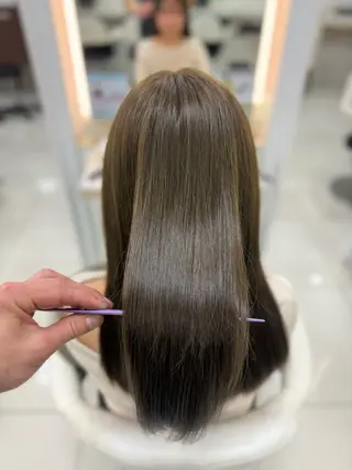 カラー 🦄ブリーチ特化‼️ Ash小岩YUTAのヘアスタイル