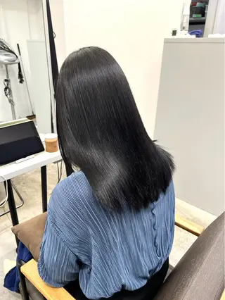 ロング パーマ 🍒モテ暖色カラー × うる艶✧ ゆなのヘアスタイル