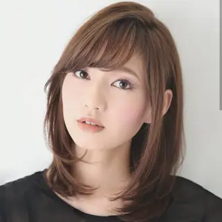 ミディアム カラー パーマ 韓国風レイヤーカット 上手く丁寧早い/マツのヘアスタイル