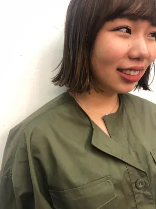 ショート カラー eri kinjoのヘアスタイル