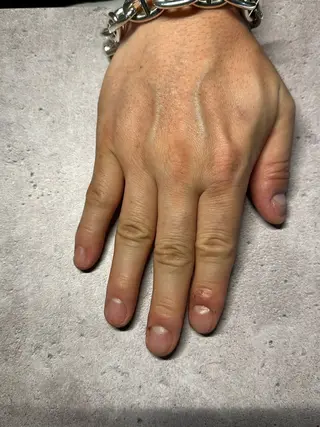 メンズ ネイル GENTY men'snailのネイルデザイン