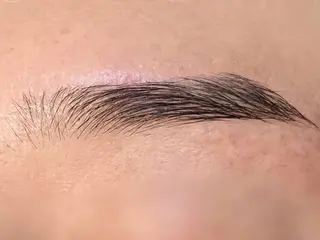アイブロウ 【六本木まつげ ・眉毛専門サロン】のマツエク・マツパデザイン