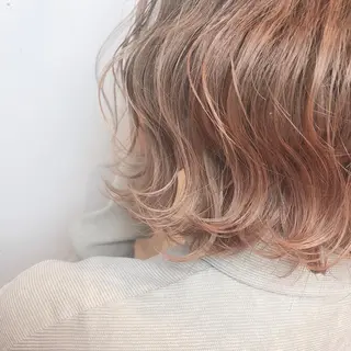 ショート カラー パーマ ヘアアレンジ 美髪矯正 韓国レイヤーのヘアスタイル