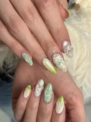 ネイル 個性派✴︎ジャケ写 ネイル🦋mire-のネイルデザイン