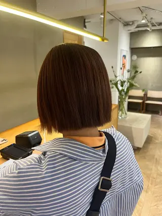 ショート パーマ オリーブカラー/ レイヤー/ ローレンのヘアスタイル