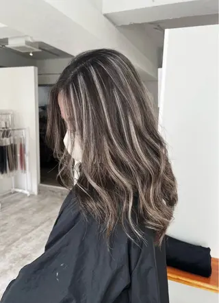 セミロング カラー 指名数No.1 /NAOYAのヘアスタイル