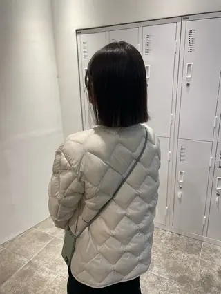 ショート カラー 山本 愛永のヘアスタイル