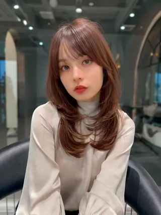 セミロング Lond enikaのヘアスタイル