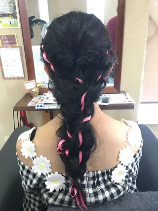 ヘアアレンジ パピヨンロゼ 髪質改善/レイヤーのヘアスタイル
