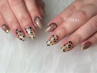 ネイル mison 安形友花のネイルデザイン