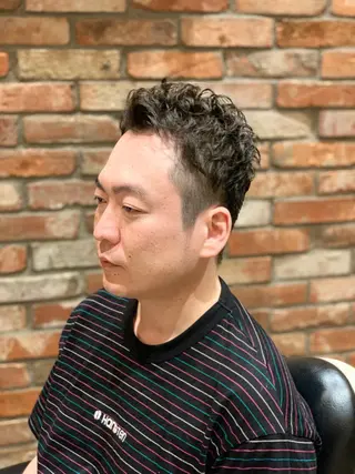 ショート パーマ メンズ 田中 千恩のヘアスタイル