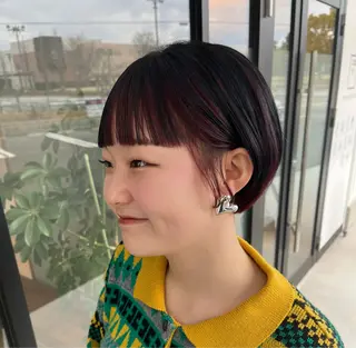 ショート カラー la fith hinaのヘアスタイル