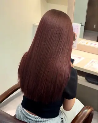 ロング カラー 藤井 心音のヘアスタイル