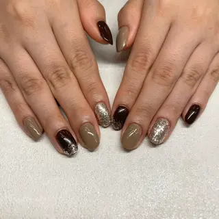 ネイル Y aikaのネイルデザイン