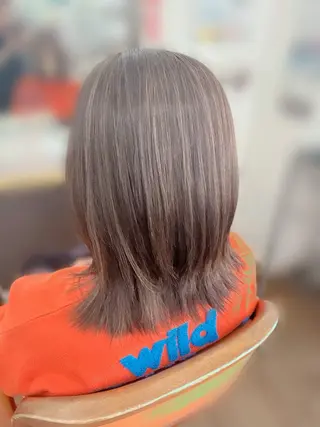 ミディアム アダニヤ ナツキのヘアスタイル
