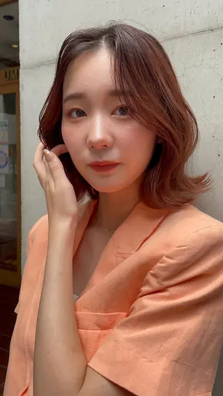 ミディアム カラー ヘアアレンジ マツエク・マツパ JILL ユキのヘアスタイル