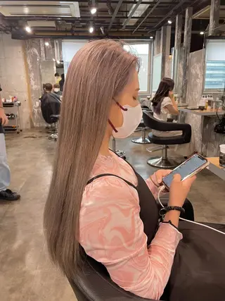 ロング カラー ヘアアレンジ メンズ キッズ ネイル マツエク・マツパ アイブロウ 透明感カラー・レイヤ ー🎀amika🎀のヘアスタイル