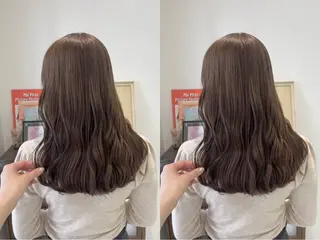 カラー 石井 ひまりのヘアスタイル