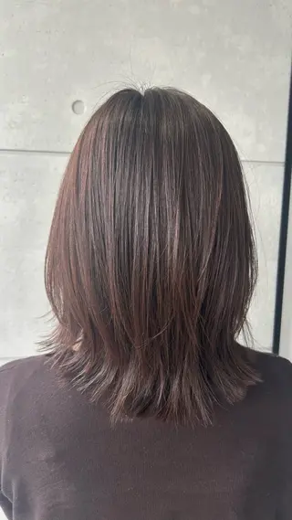 ミディアム 盛本 彩乃のヘアスタイル