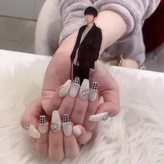 ネイル Tinaネイル 難波のネイルデザイン