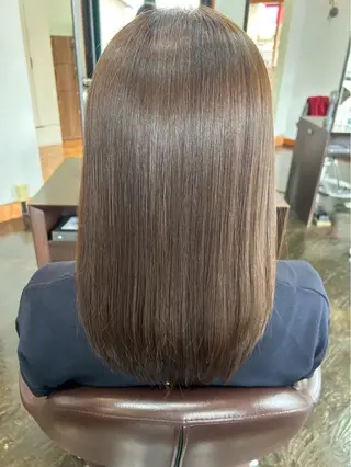 セミロング カラー La Ruelle yoko🐈髪質改善のヘアスタイル