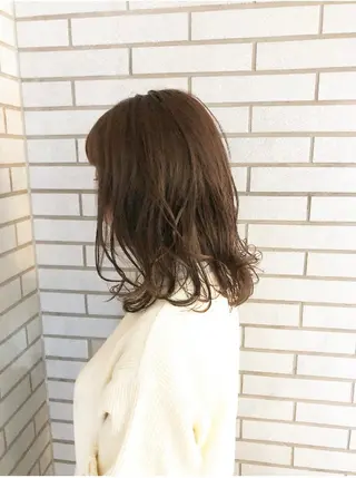 ミディアム カラー 中村 よしひでのヘアスタイル