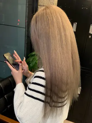 ロング カラー 西田辺/ タカスナオヤのヘアスタイル