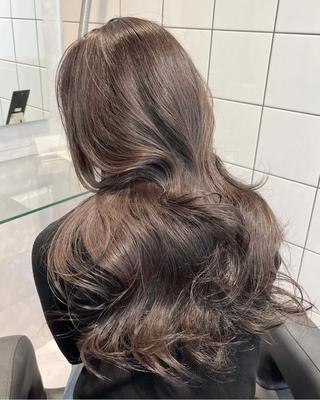 セミロング ナチュラルカラー／ 上野🩰🤍BABYのヘアスタイル