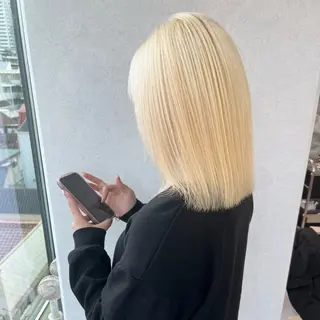 ミディアム ⭐️横浜ブリーチ特化 美容師 堤涼⭐️のヘアスタイル