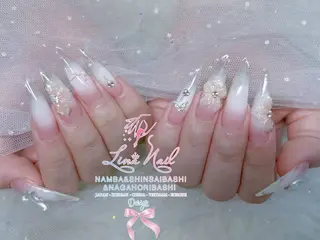 セミロング Linanail Nambaのマツエク・マツパデザイン