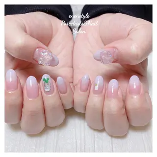 ミディアム ネイル 🐾enen style 🐾のネイルデザイン