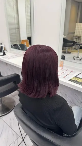 ミディアム 中韓𝒎𝒊𝒙🎀 ハイトーン/ベージュのヘアスタイル