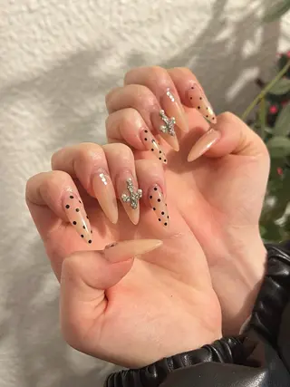 ネイル Luna Gladeのネイルデザイン