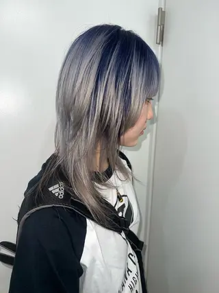 ミディアム 💥ウルフカット デザインあんな💥のヘアスタイル