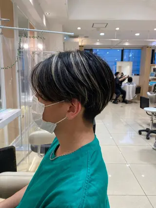ショート カラー メンズ メンズ特化型美容師 栗山勇人のヘアスタイル