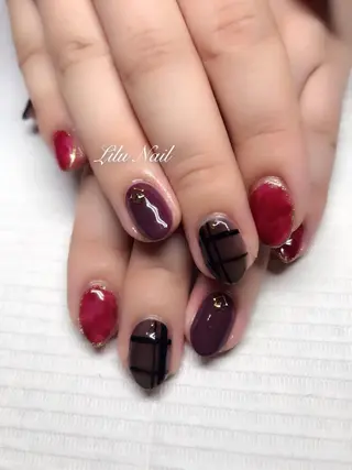ネイル モチの良さ◉ フィルインネイル♡のネイルデザイン