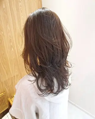 セミロング 森 美夕のヘアスタイル