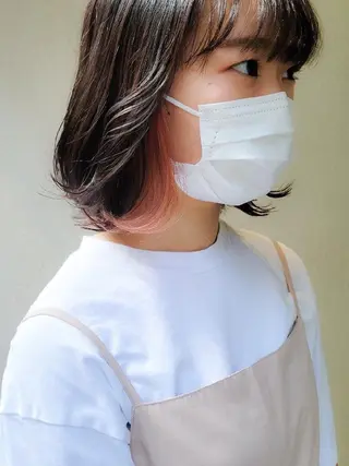 ショート 🇰🇷透明感×ハイ トーン🌟tomoのヘアスタイル
