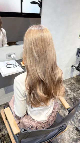 ロング カラー 透明感カラー/パーマ 🌀アオノのヘアスタイル