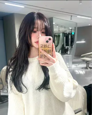 ロング カラー パーマ ヘアアレンジ メンズ キッズ 上品＆韓国風 🥀海心🥀のヘアスタイル