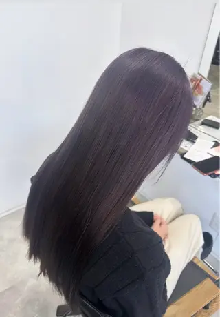 ロング 𝑴𝒐𝒓𝒊 /髪質改善/艶髪🖤のヘアスタイル