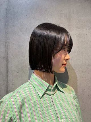 ショート カラー ヘアアレンジ ボブ艶モテカラー🫧 カリンのヘアスタイル