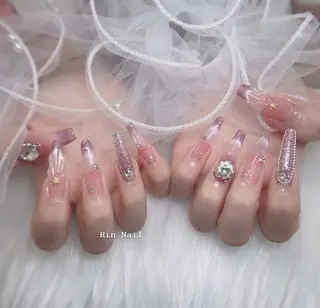ネイル HIN NAILのネイルデザイン
