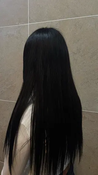 カラー 土井 凜華のヘアスタイル