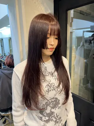 ロング カラー Airi 韓国y2k ハイレイヤーのヘアスタイル