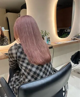 セミロング カラー 【ハイトーン特化】 Hugのヘアスタイル